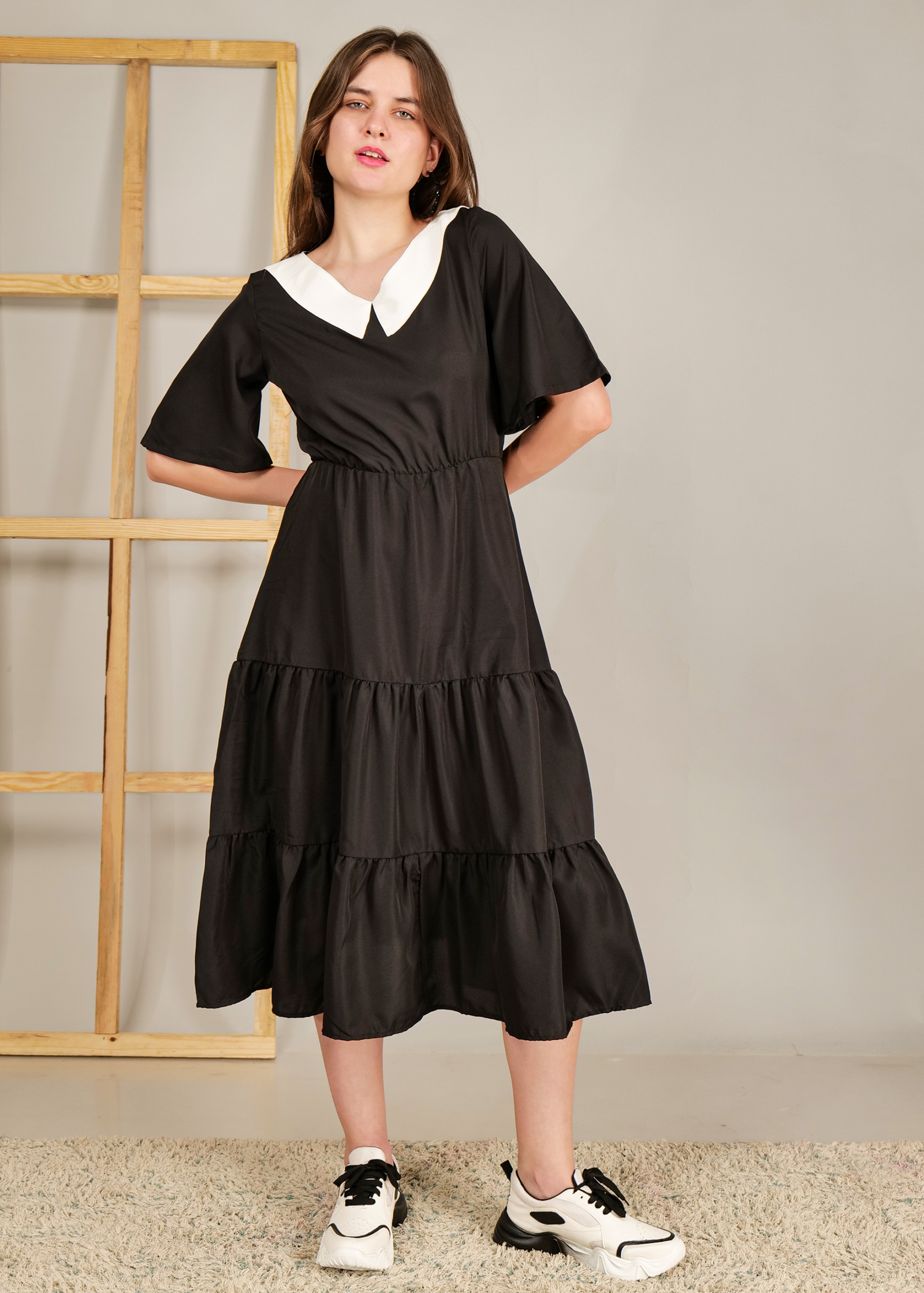 Peter Pan Collar Flared Sleeve With Midi Dress - Image 3